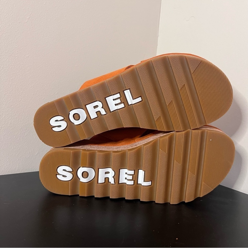 Sorel Cameron Desert Sun/Gum Women's Suede Flatform Mules - Picture 6 of 8